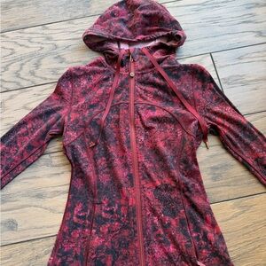 lululemon define jacket!!